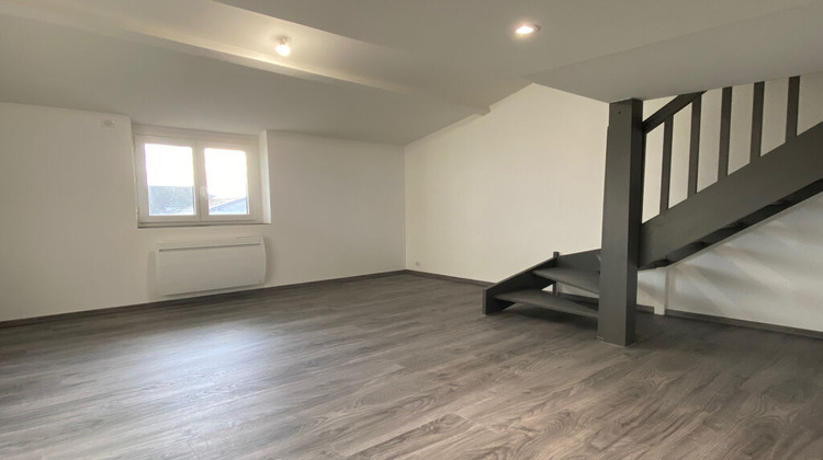 Ma-Cabane - Location Appartement SAINT-JUNIEN, 55 m²