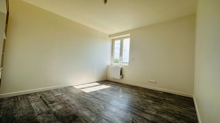 Ma-Cabane - Location Appartement SAINT-JUST-EN-CHAUSSEE, 46 m²