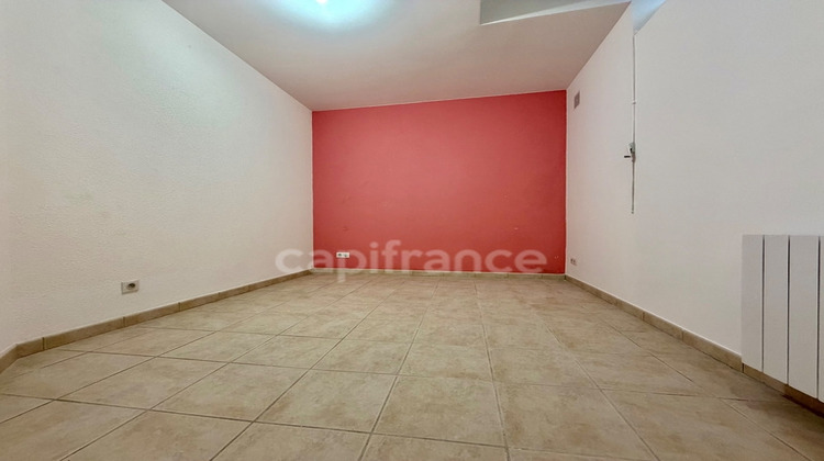 Ma-Cabane - Location Appartement SAINT JUST EN CHEVALET, 48 m²