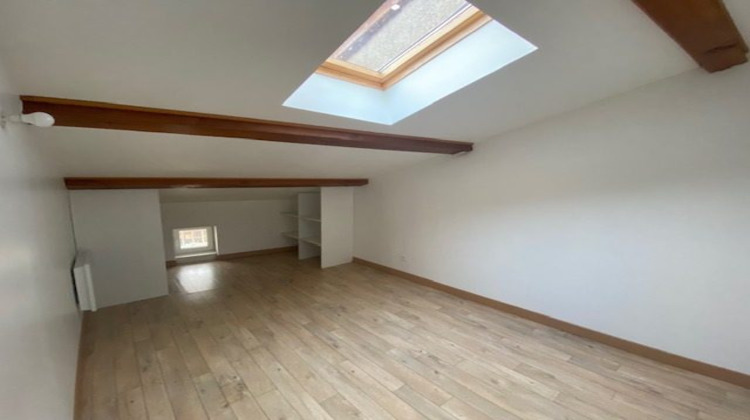 Ma-Cabane - Location Appartement Saint-Just-la-Pendue, 72 m²