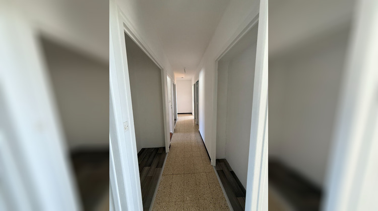 Ma-Cabane - Location Appartement SAINT-JUST-LA-PENDUE, 78 m²