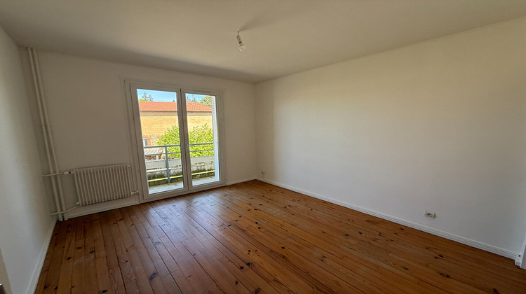 Ma-Cabane - Location Appartement SAINT-JUST-LA-PENDUE, 78 m²