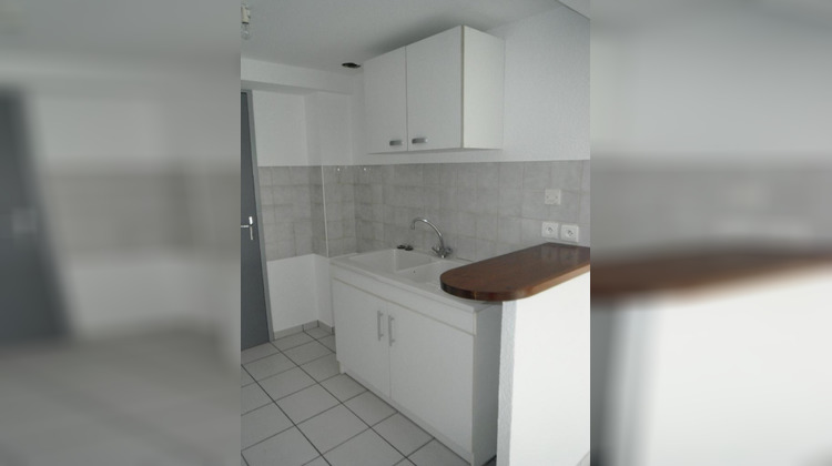 Ma-Cabane - Location Appartement SAINT-LAURENT, 47 m²