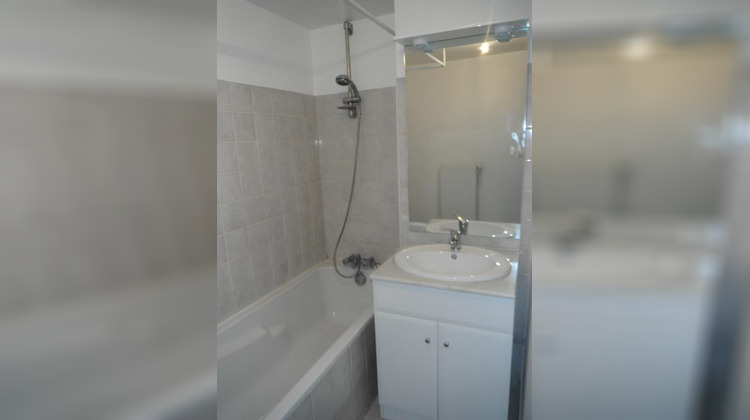 Ma-Cabane - Location Appartement SAINT-LAURENT, 47 m²
