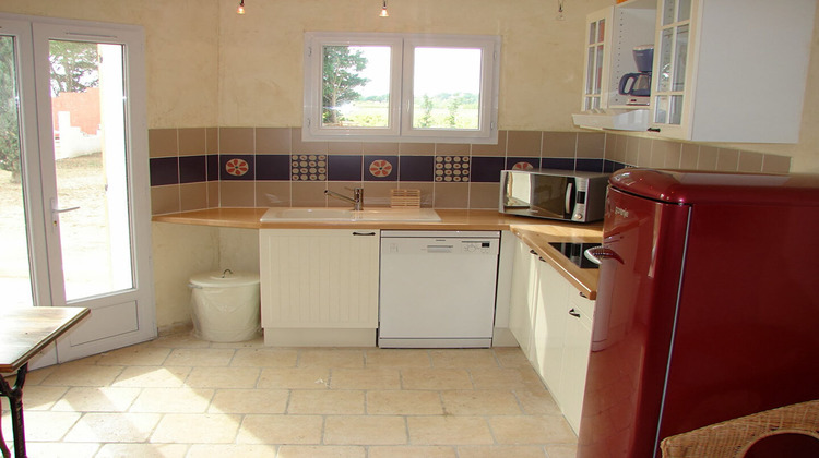 Ma-Cabane - Location Appartement SAINT-LAURENT-D'AIGOUZE, 35 m²