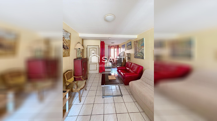 Ma-Cabane - Location Appartement Saint-Laurent-de-Cerdans, 40 m²