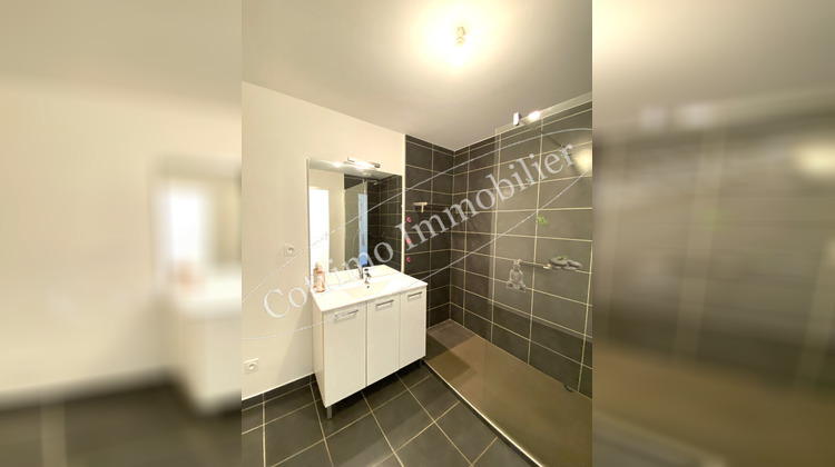Ma-Cabane - Location Appartement SAINT-LAURENT-DE-MURE, 63 m²