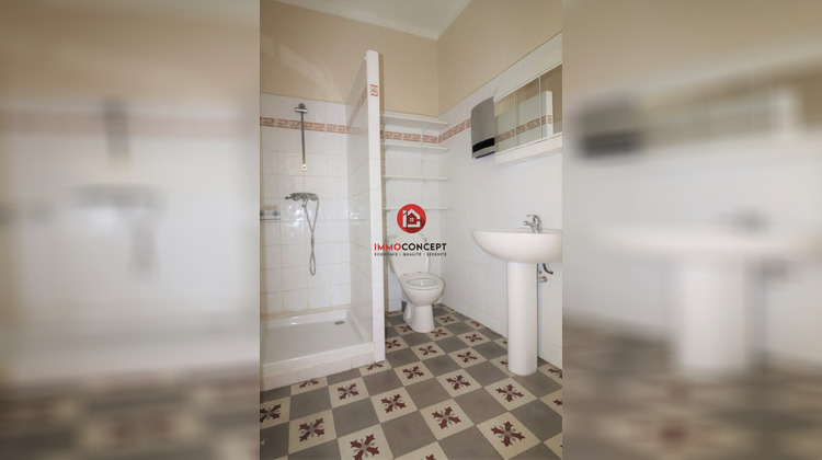 Ma-Cabane - Location Appartement Saint-Laurent-des-Arbres, 61 m²