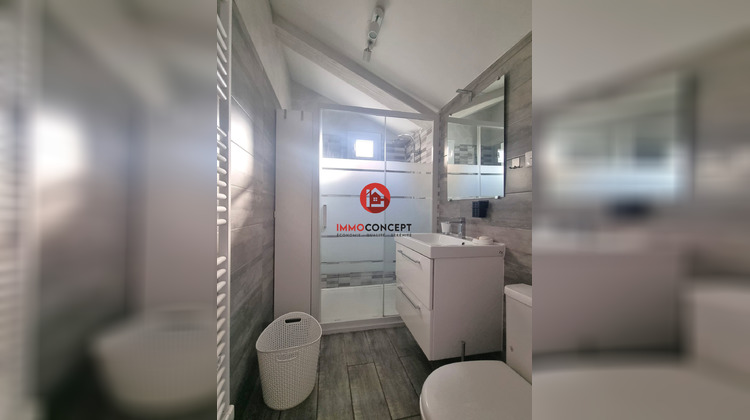 Ma-Cabane - Location Appartement Saint-Laurent-des-Arbres, 49 m²