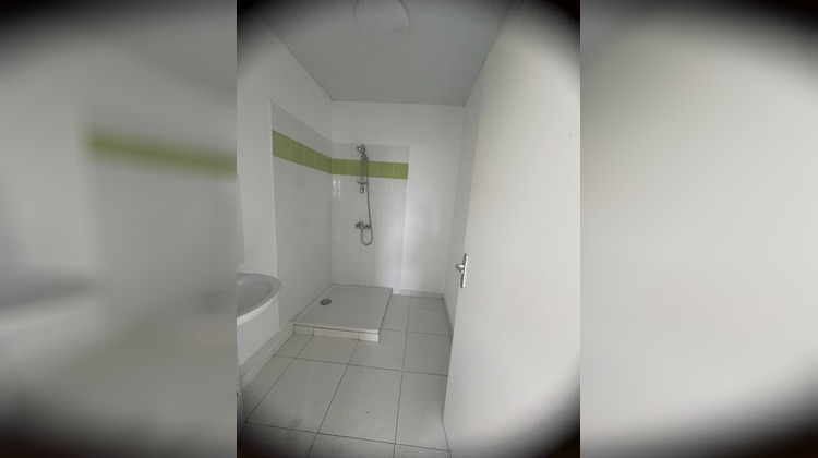 Ma-Cabane - Location Appartement SAINT LAURENT DU MARONI, 56 m²