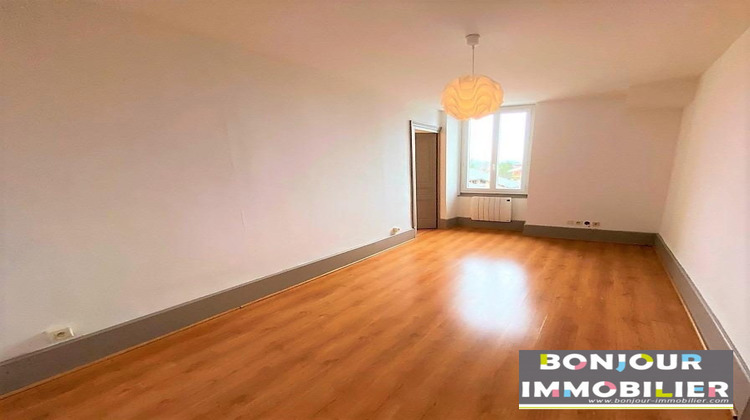 Ma-Cabane - Location Appartement SAINT-LAURENT-DU-PONT, 82 m²