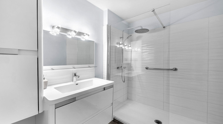 Ma-Cabane - Location Appartement Saint-Laurent-du-Var, 57 m²