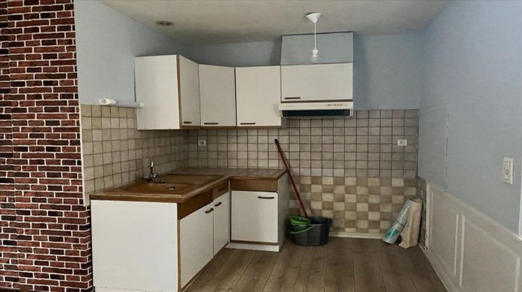 Ma-Cabane - Location Appartement Saint-Léonard-de-Noblat, 40 m²