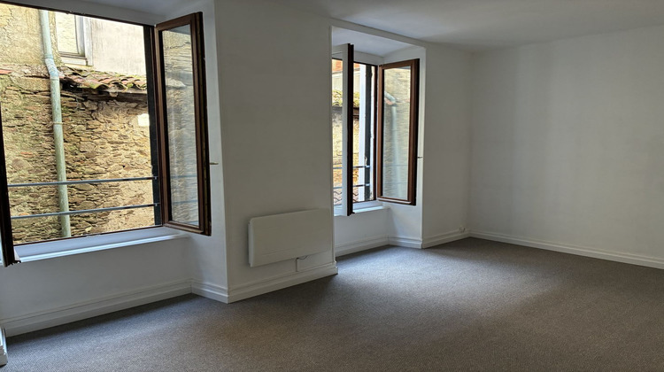 Ma-Cabane - Location Appartement SAINT LEONARD DE NOBLAT, 47 m²