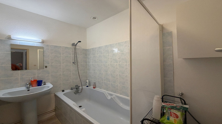 Ma-Cabane - Location Appartement SAINT-LEONARD-DE-NOBLAT, 47 m²