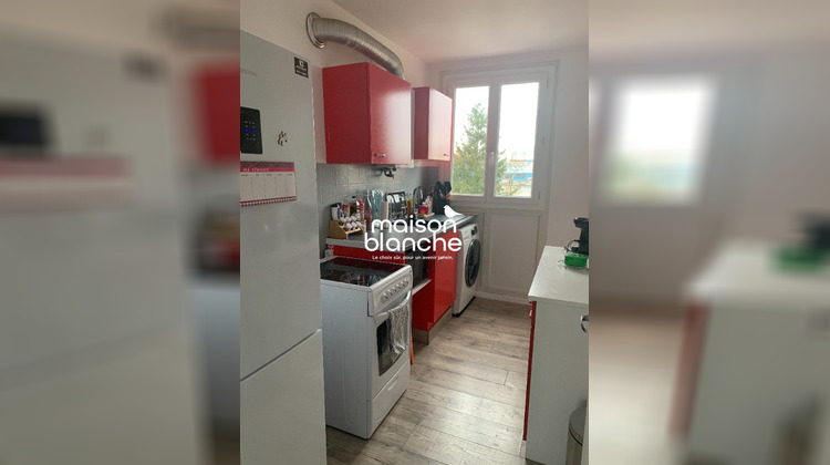 Ma-Cabane - Location Appartement Saint-Maixent-l'École, 57 m²