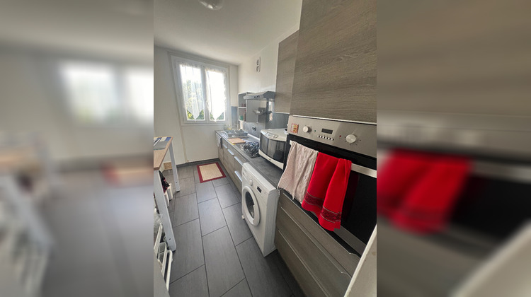 Ma-Cabane - Location Appartement SAINT-MAIXENT-L'ECOLE, 80 m²