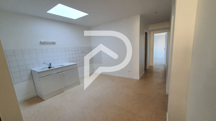 Ma-Cabane - Location Appartement SAINT-MAIXENT-L'ECOLE, 65 m²