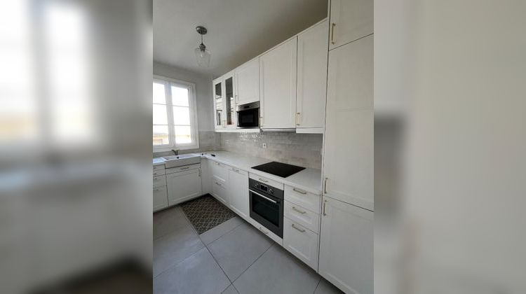 Ma-Cabane - Location Appartement SAINT-MANDE, 45 m²