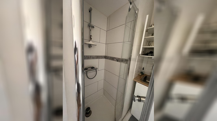 Ma-Cabane - Location Appartement SAINT MANDE, 9 m²