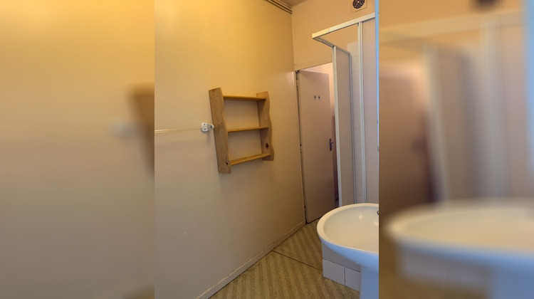 Ma-Cabane - Location Appartement SAINT-MARCEL, 49 m²