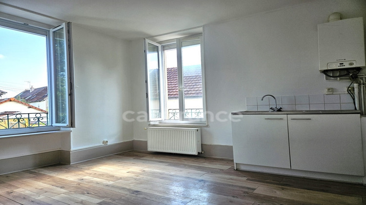 Ma-Cabane - Location Appartement SAINT MARCEL, 25 m²