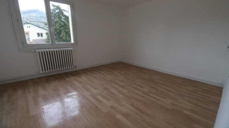 Ma-Cabane - Location Appartement Saint-Marcellin, 76 m²