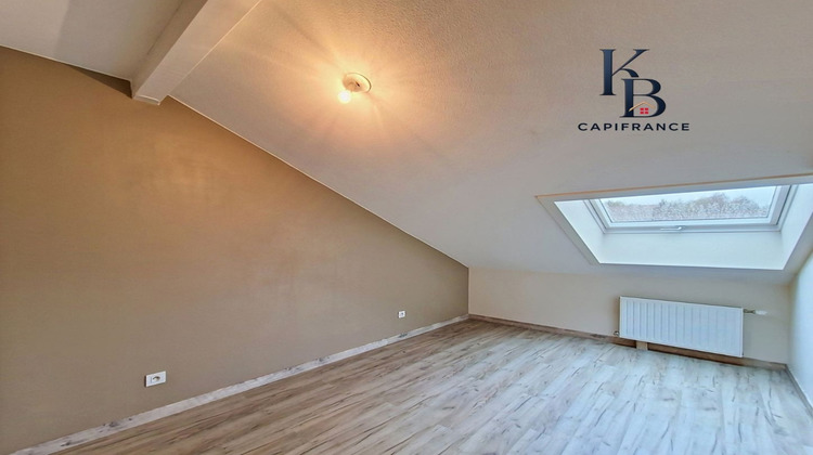 Ma-Cabane - Location Appartement SAINT MARTIN BELLEVUE, 67 m²