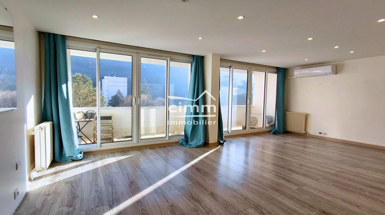 Ma-Cabane - Location Appartement Saint-Martin-d'Hères, 76 m²