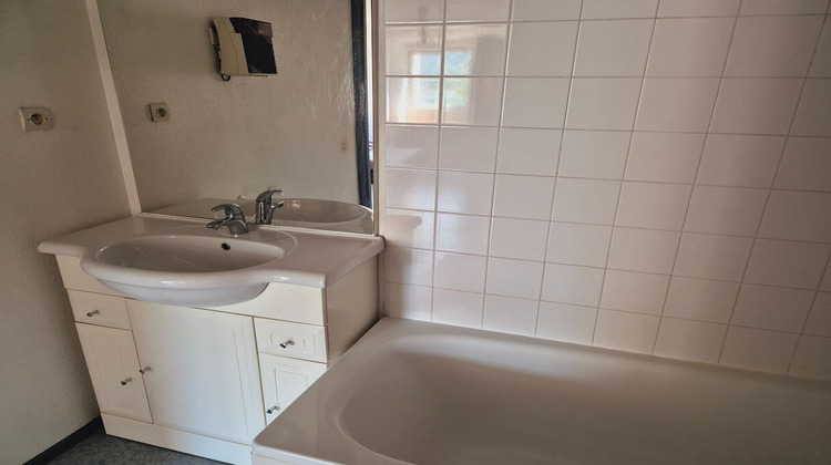 Ma-Cabane - Location Appartement SAINT-MARTIN-D'HERES, 19 m²