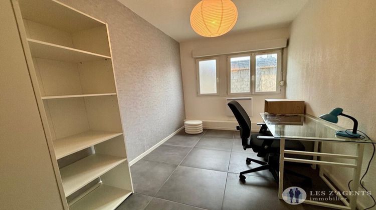 Ma-Cabane - Location Appartement SAINT-MARTIN-D'HERES, 46 m²