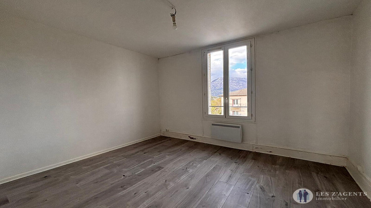 Ma-Cabane - Location Appartement SAINT-MARTIN-D'HERES, 31 m²