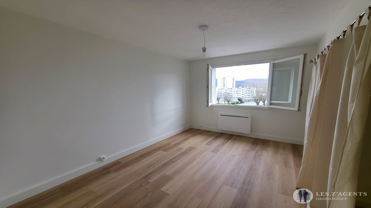 Ma-Cabane - Location Appartement SAINT-MARTIN-D'HERES, 60 m²