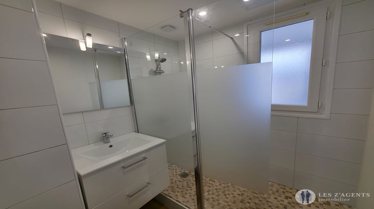 Ma-Cabane - Location Appartement SAINT-MARTIN-D'HERES, 60 m²