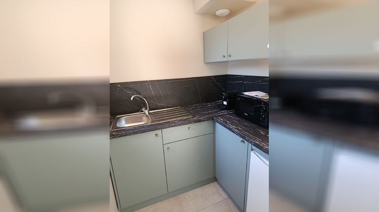 Ma-Cabane - Location Appartement Saint-Martin-d'Hères, 24 m²