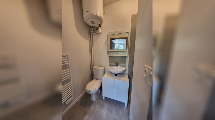 Ma-Cabane - Location Appartement SAINT-MARTIN-D'HERES, 16 m²