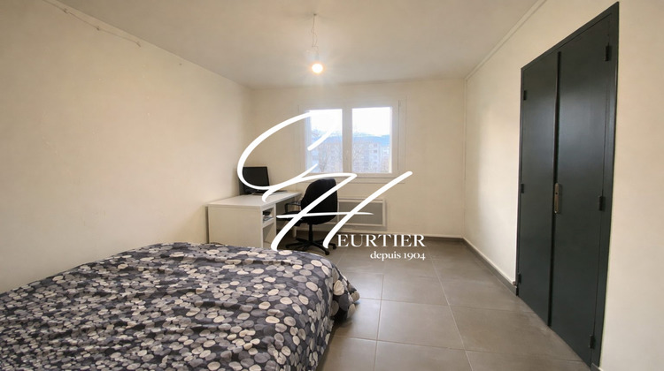 Ma-Cabane - Location Appartement Saint-Martin-d'Hères, 52 m²
