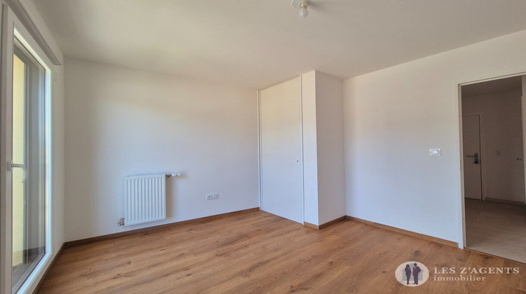 Ma-Cabane - Location Appartement SAINT-MARTIN-D'HERES, 61 m²