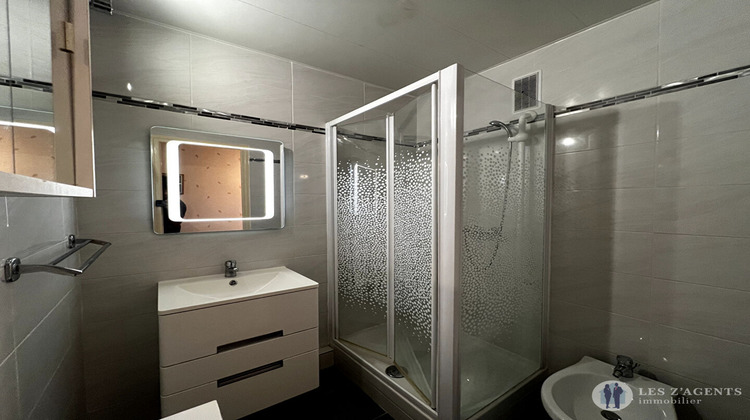 Ma-Cabane - Location Appartement SAINT-MARTIN-D'HERES, 69 m²