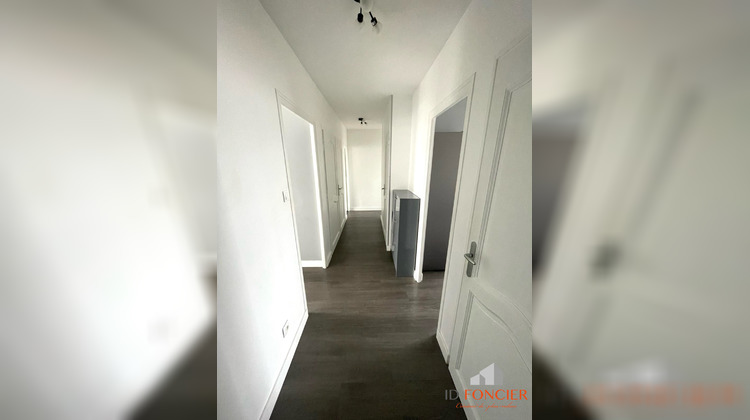 Ma-Cabane - Location Appartement Saint-Martin-d'Hères, 62 m²