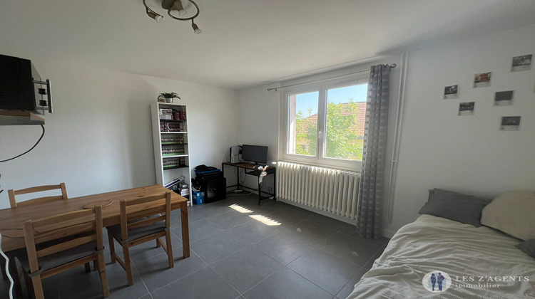 Ma-Cabane - Location Appartement SAINT-MARTIN-D'HERES, 15 m²