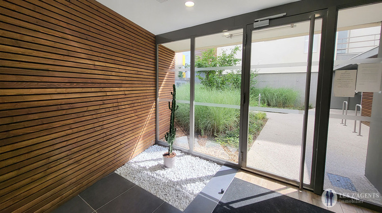 Ma-Cabane - Location Appartement SAINT-MARTIN-D'HERES, 82 m²