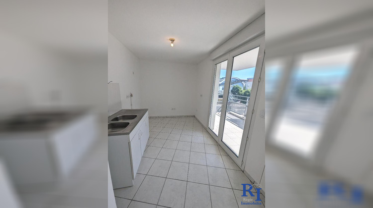 Ma-Cabane - Location Appartement Saint-martin-d'hères, 63 m²