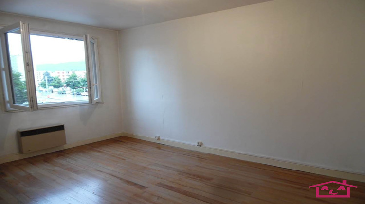 Ma-Cabane - Location Appartement Saint-Martin-d'Hères, 42 m²