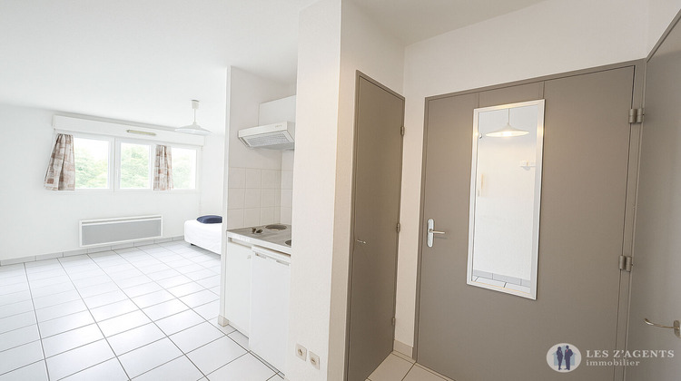 Ma-Cabane - Location Appartement SAINT-MARTIN-D'HERES, 18 m²