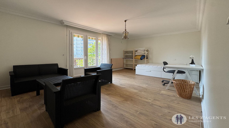Ma-Cabane - Location Appartement SAINT-MARTIN-D'HERES, 130 m²
