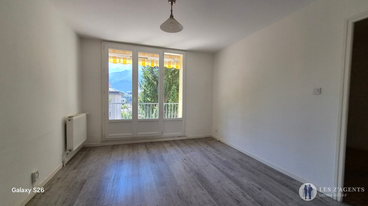 Ma-Cabane - Location Appartement SAINT-MARTIN-D'HERES, 69 m²