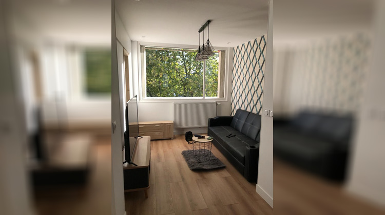 Ma-Cabane - Location Appartement Saint-Martin-d'Hères, 73 m²