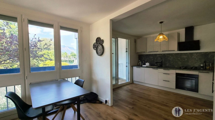 Ma-Cabane - Location Appartement SAINT-MARTIN-D'HERES, 67 m²
