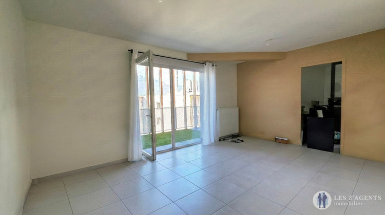 Ma-Cabane - Location Appartement SAINT-MARTIN-D'HERES, 69 m²